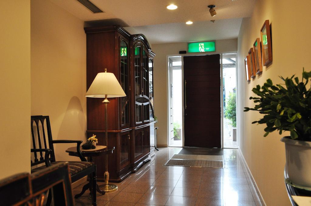 The Canaan Hotel - Tokyo — Photos 1
